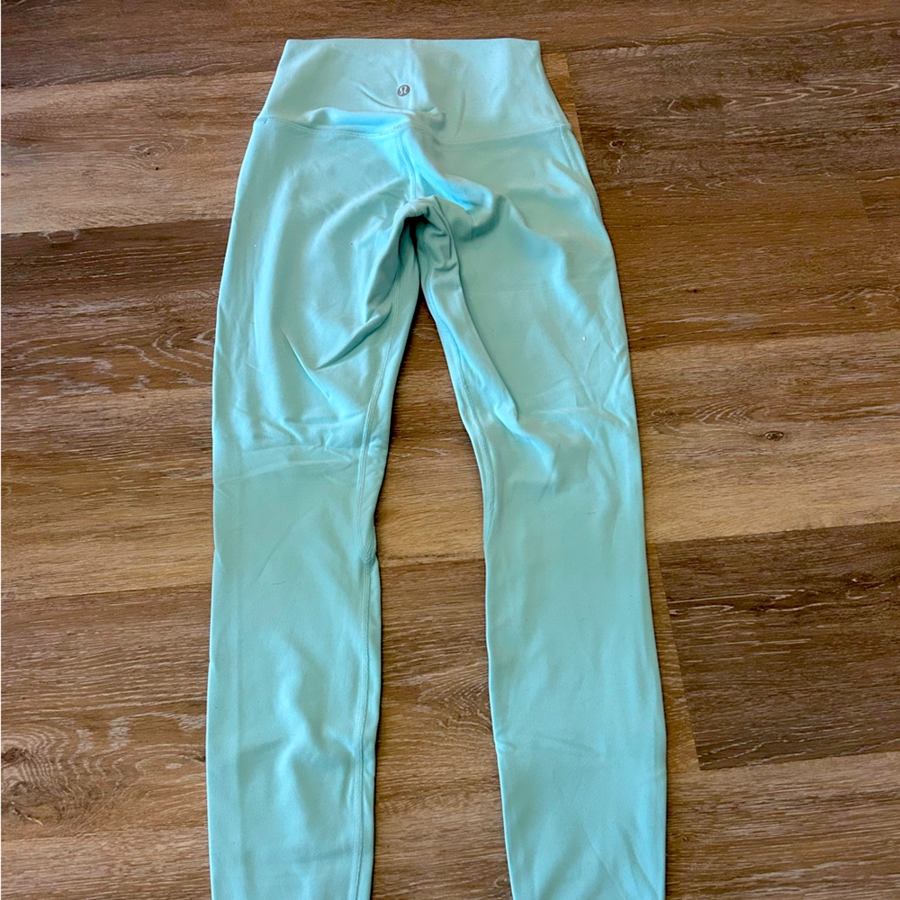 Lululemon double lined 28” icing blue leggings